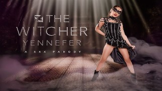 Jovem luxuriosa Sera Ryder como YENNEFER dando prazer ao witcher vr pornô