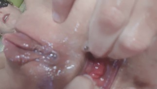 lavori di culo, pompaggio del clitoride e sesso anale