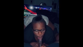 Bbw leva almas enquanto ela está no trabalho