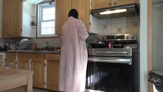 Iranian mother fucked in kitchen سکس با زن جنده همسایه امیر توروخدا بزار برم