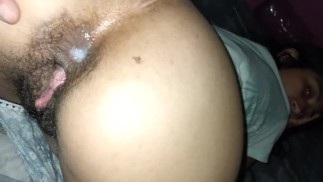 comienza mamandome la verga y luego me pide que se lo de por el culo le lleno de leche el orto