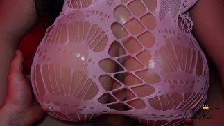 Super Wet TITFUCK In Lingerie Sexy, Olio, Tette Rimbalzanti & Sborrata