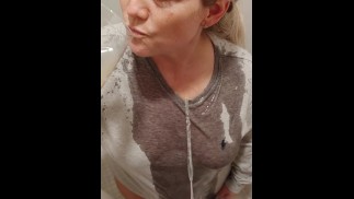 Pissing on Hot MILF in Golden Shower