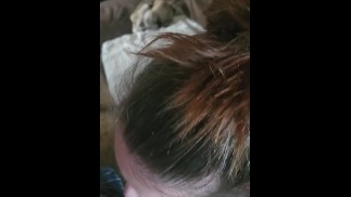 Ik zoog al mijn sperma uit me.