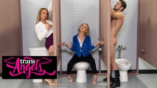 Trans Angels - Zimní XX Panenka A Dante Colle Dvojitá Penetrace Chloe Chrám V Koupelně