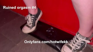 Ruined Creampies at the Gloryhole - Hotwife verweigert Fremden ihre Muschi