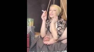 Compilatie van sexy en verleidelijke recente rookexademen voor jou - XOXO - Roxy