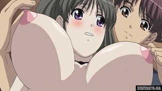 Klassenkameradin mit einem öffentlichen Blowjob & Paizuri verführt | Hentai unzensiert