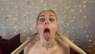 Roztomilá Slutty Ahegao Tvář Kouření S Odpočítáváním Cum - Remi Reagan