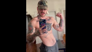 Miroir Flex || Homme trans FTM Viktor Belmont