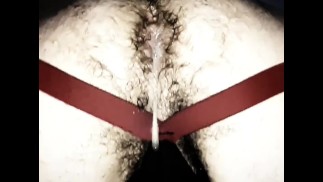 disfruta de mi creampie peludo - mírame exprimir y correrme de mi culo peludo y tragarlo