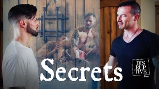 Casey Everett si aggancia con il grosso cazzo Derek Kage, ma ha altri motivi... Film dirompenti