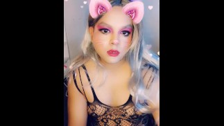 Sissy travesti de closet mexicana estrenando dildo