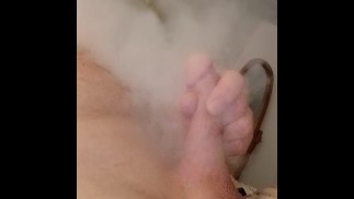 2 ENORMI NUVOLE SUL CAZZO GRASSO DI SPUNDADDY