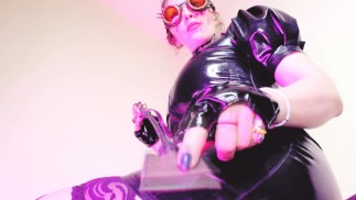 Fetish Padrona Eva Lattice Occhiali Tacchi Alti Dominatrice Dominatrice Calze Solo BDSM Milf Culo Grosso