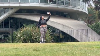 ELE A CONHECEU NA RUA E FODEU NA FLORESTA