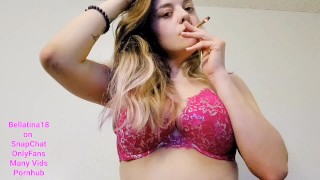 Monter votre bite en fumant