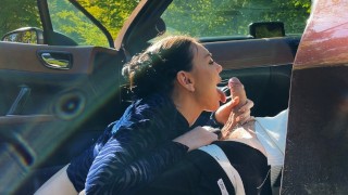 Tradire con la prima donna in macchina / Sesso in macchina