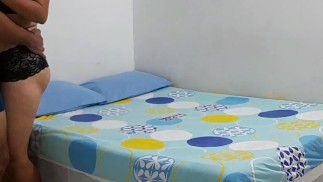 Трахаю киску моей грудастой шлюхи в день матери / сосет член / небрежный глубокий минет - Andy Z 94