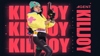 Busty Avery Black AS VALORANT KILLJOY recompensa você com pornografia VR de buceta molhada