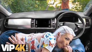 VIP4K. Pieniądze EXXXchange