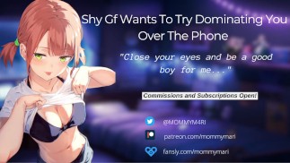 Novia tímida quiere tratar de dominarte por teléfono (suave Femdom JOI)