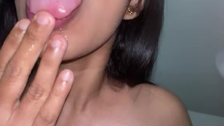 Step sister fuck hard & cum shot on mouth 💦 කැස්ස එන්න ගිරියෙම ගිහින් වැදුන ඒ බඩු පාර