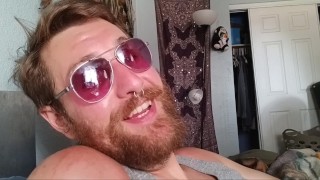 Właśnie wszedłem, bracie... pamiętaj, że to tylko eksperymentowanie (gejowski POV)