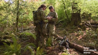 Trans żołnierze pieprzą się, gdy powinni być na warcie #airsoft