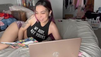 美女が親友の男の子とついにセックス