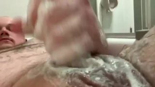 Ja Głaszczę Mojego Kutasa W Wannie