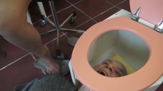 teennagels pedicure kwelling voor oude slaaf