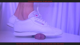 Pijnlijke schoenjob met Reebok Princess