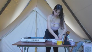 (IG: @326n.h) Acampar fácil com café da manhã