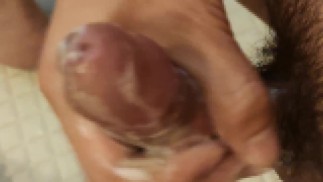 Tentei me segurar com masturbação subjetiva, mas se eu ajustasse um pouco meus mamilos, ejacularia i