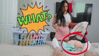 SEX SELECTOR - Mijn stiefmoeder Jennifer White is zo Hot!!