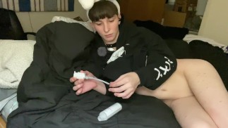 "Papai por favor! Eu não quero falhar NNN!" Femboy se fode até gozar repetidamente
