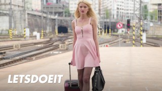 Блондинку Бри Хейз жестко трахнули за границей - LETSDOEIT