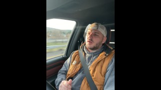 Огромный камшот во время вождения