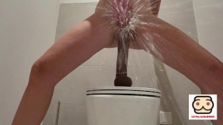 schizzo esplosivo dopo il giro in bagno della BBC