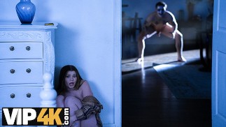 MATURE4K. Het seksgevoel