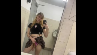 Tgirl piscando / público / mijo compilação