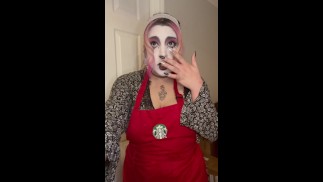 POV: Goth Barista Ssie Twojego Kutasa Za Plucie Do Drinka