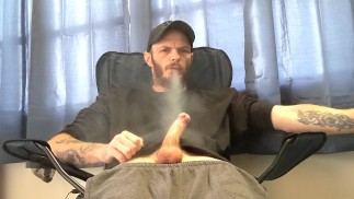Pau grande e boa maconha + gozada (fumaça e derrame)