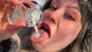 SLAVIC CORE - FROZEN CUM-LOAD DRINKING - střih klip