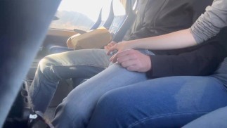 VEŘEJNÉ HONĚNÍ v autobuse s finálním CUM