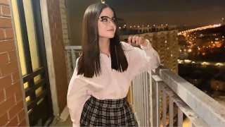 Sexo casual con una vecina que se peleó con su novio