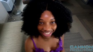 Sam Teddy - Petite Ebony adora chupar pau e ser fodida