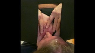 DesertRose69 pisst, spritzt, fickt und isst Creampie