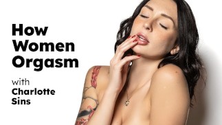 HAUTNAH - Wie Frauen mit der entzückenden Charlotte Sins zum Orgasmus kommen! INTENSIVER HITACHI-ORGASMUS! VOLLSTÄNDIGE SZENE